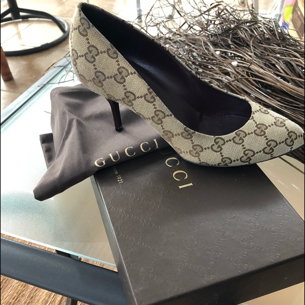 Gucci ”Pumps”